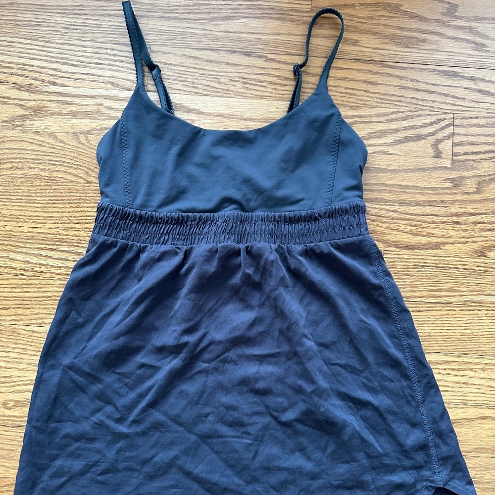 Lululemon Bliss Tank - Coal - Size 4